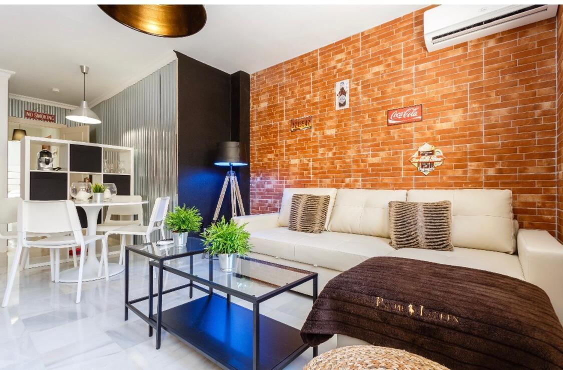 Apartamento Semi-Industrial Palacio Castilla Jerez de la Frontera Buitenkant foto